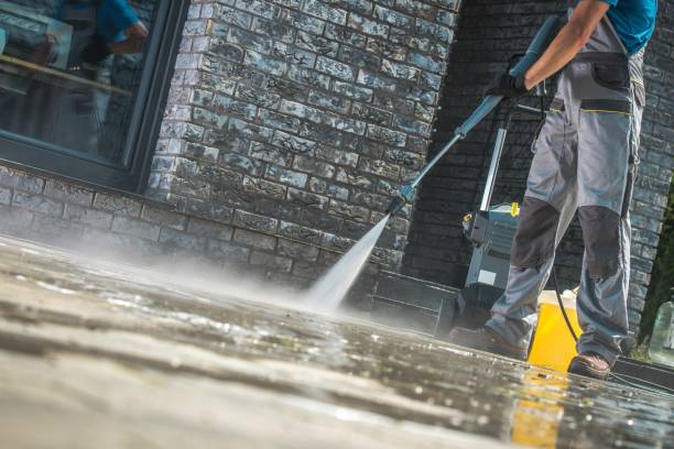 Best Pool Deck Cleaning  in Arta, CA